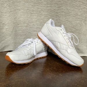 White Leather Reeboks (Size 9)
